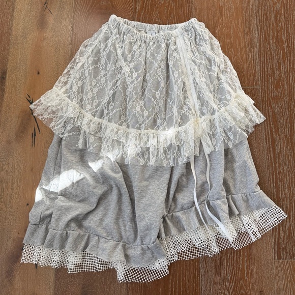 Dresses & Skirts - Gray Lace-Trimmed Skirt